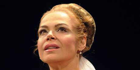 Na premiée tragédie Friedricha Schillera Marie Stuartovna se pedstavila v hlavní roli Dagmar Havlová