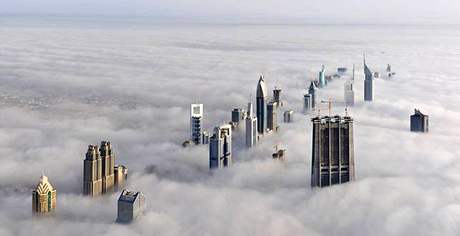 818 metr, to je výka mrakodrapu Burd Dubaj, pro její výstavbu dodala výtahy eská firma Pega Hoist