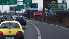 Ministerstvo chce pry billboardy, nkde vak zstanou