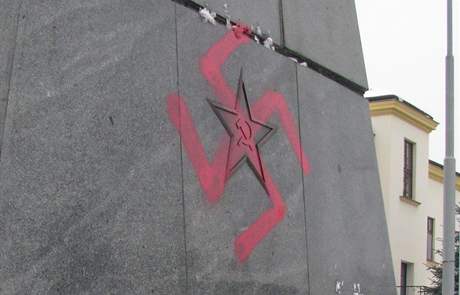 Ukrajina zakázala pouívání symbol totalitních reim.