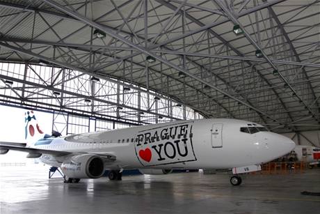 Letit Praha bude lákat turisty na reklamu na trupu letadla spolenosti Smart Wings.