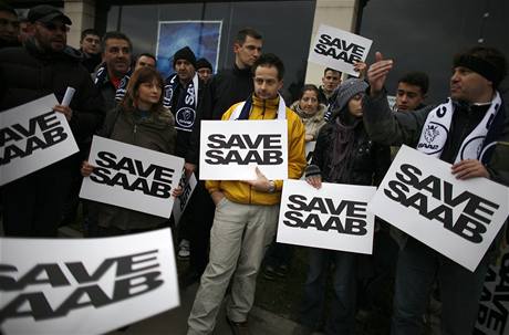 Protesty proti zruení automobilky SAAB