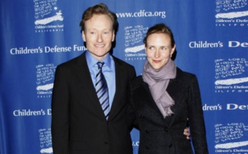 Moderátor Conan O´Brien s man�elkou.