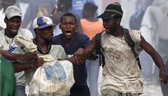 Zemětřesení na Haiti osvobodilo 3000 zločinců. Teď se chtějí mstít