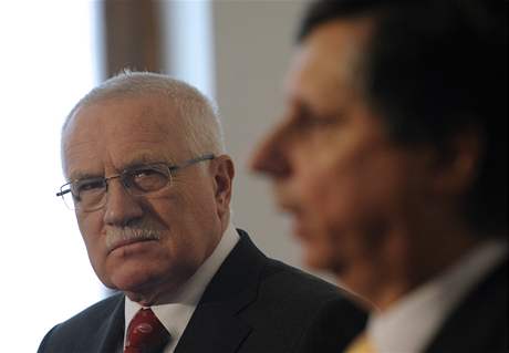 Prezident Václav Klaus na zasedání Bezpenostní rady státu.