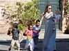 Angelina Jolie a čtyři nejstarší děti.