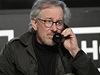 Akce Hope For Haiti Now: Steven Spielberg.