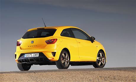 Nov Seat Ibiza Cupra.