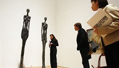 Bronzová plastika Alberta Giacomettiho se prodala za rekordních 65 milionů liber. | na serveru Lidovky.cz | aktuální zprávy