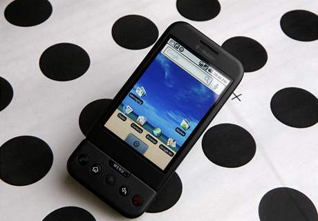 T-Mobile G1 Google telefon s operaním systémem Android