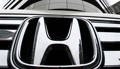 Japonsk auta se utp v problmech. Honda svolv pl milionu voz