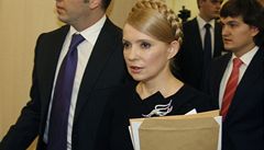 Poraená kandidátka na post ukrajinského prezidenta Julije Tymoenková u soudu