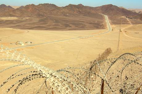 Hranice mezi Egyptem a Izraelem.