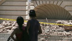 Hlavní m�sto Santiago de Chile po ni�ivém zem�t�esení