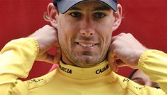 Rabo ve lutém trikotu. 