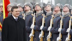 Opozice chyst ozbrojen pu, obv se Janukovy
