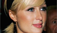 Kadeřnictví žaluje Paris Hilton o miliony, používala jiné přípravky