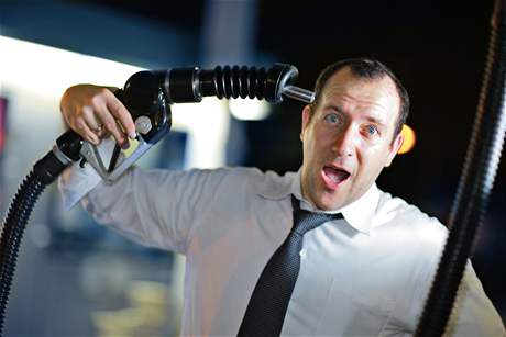 Drahý benzin (ilustraní foto)