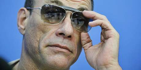 Jean-Claude Van Damme zasedne v porot soute eská Miss.