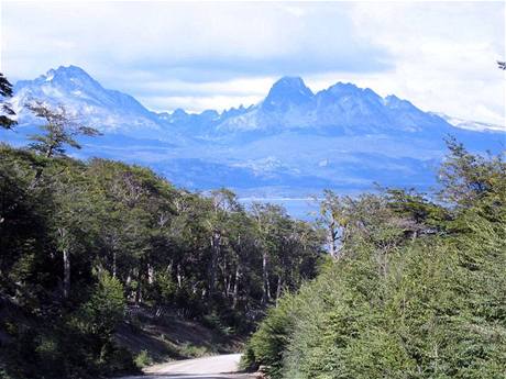 Ostrov Isla Grande de Tierra del Fuego, Ohov zem, Argentina a Chile.