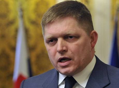 Slovenský premiér Robert Fico protestoval na tiskové konferenci proti nedávným výrokm maarského prezidenta.