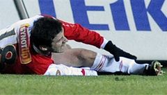 Fotbalový 'horor' na Slavii: krvácení z ucha, otřes mozku a zlomená noha