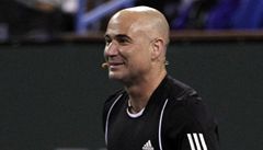 Agassi vtipkuje na úkor Samprase.
