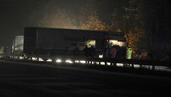 Provoz na dálnici D1 sm�rem na Prahu zastavila nehoda n�kolika aut.