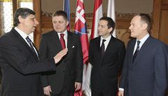 Fischer se setk s Ficem, budou jednat o spoluprci v EU