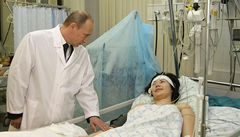 Atentáty v moskevském metru: Putin hovoí se zrannou enou