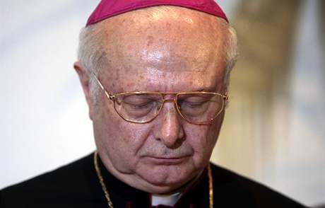 Pedseda Nmecké biskupské konference Robert Zollitsch na beznové konferenci ve Vatikánu 