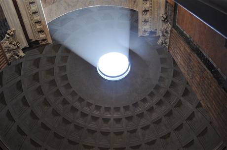 Kopule v Pantheonu