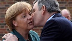 Kanclé�ka Angela Merkelová a britský premiér Gordon Brown.