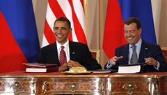 Barack Obama a Dmitrij Medved�v