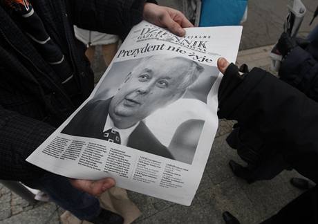 Speciln vydn novin vnovan tragick smrti polskho prezidenta. 