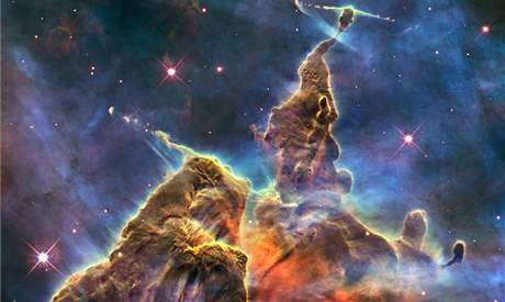 Hubbleův teleskop fascinuje veřejnost fotkami vesmíru už 20 let | Věda |  Lidovky.cz