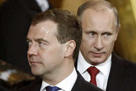 Rusk prezident Dmitry Medvedv a premir Vladimir Putin 