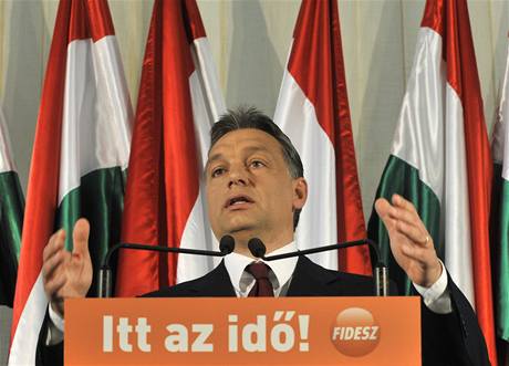 Mnozí Maai s novou 'Orbánovou' ústavou nesouhlasí.