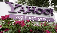 Yahoo zahj propoutn a tisc zamstnanc 