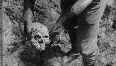 Dokumenty katyňského masakru zůstanou 'zakopány', rozhodlo Rusko