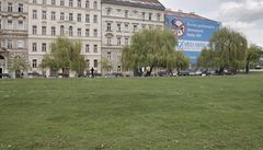 Reklamní plakát strany Vci veejné.