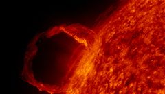 Slunení erupce - snímek z 30. bezna 2010.