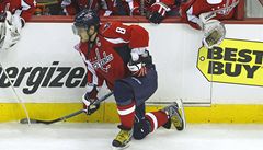 Ovekin chce zapomenout na krach v NHL, pojede na MS