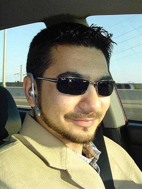 Americk oban pkistnskho pvodu Faisal Shahzad, kter se piznal k nespnmu bombovmu atenttu v centru New Yorku.