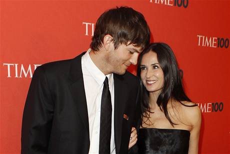 Demi Moore s manželem Ashtonem Kutcherem.