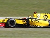 Renault pilotovaný Polákem Robertem Kubicou.