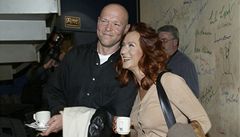 Marek Va�ut a Simona Sta�ová. Spole�n� si zahráli ve filmu Román pro �eny.