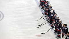 Američané další selhání nepřipustili, mezi hokejovou elitou zůstanou