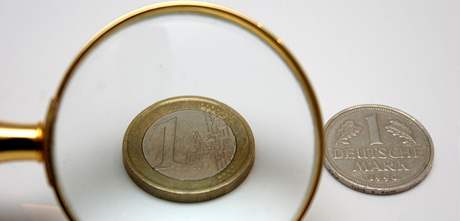 Euro a marka (ilustraní foto)