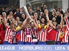 Atlético - Fulham (fotbalisté panlského klubu se radují s trofejí).